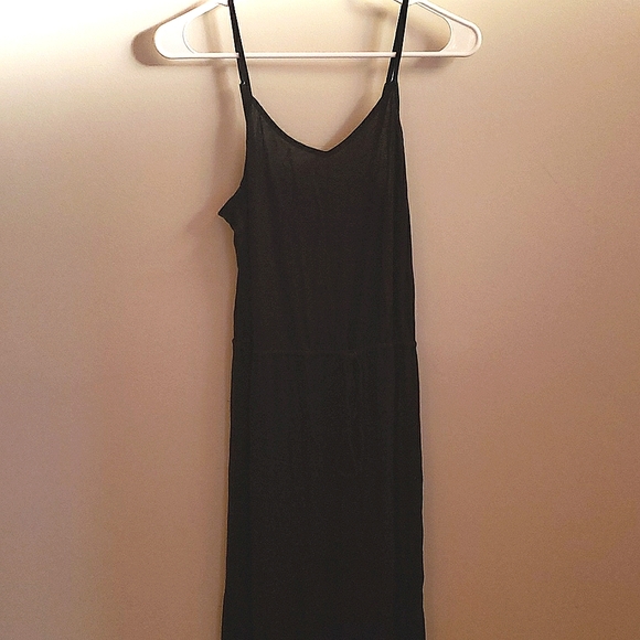 Tresics Spaghetti Strap Maxi Dress - Picture 3 of 8